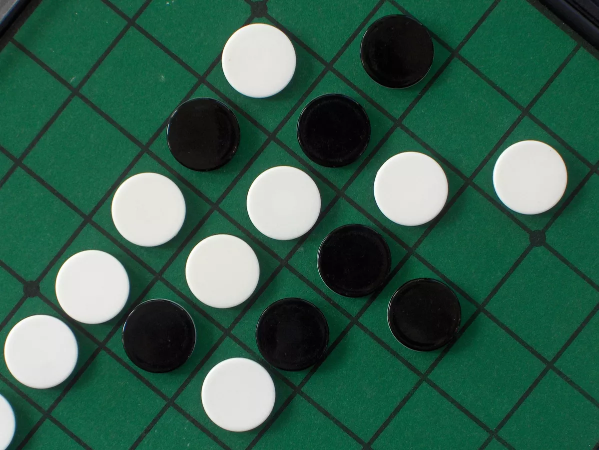 Reversi (aka Othello) — image 2